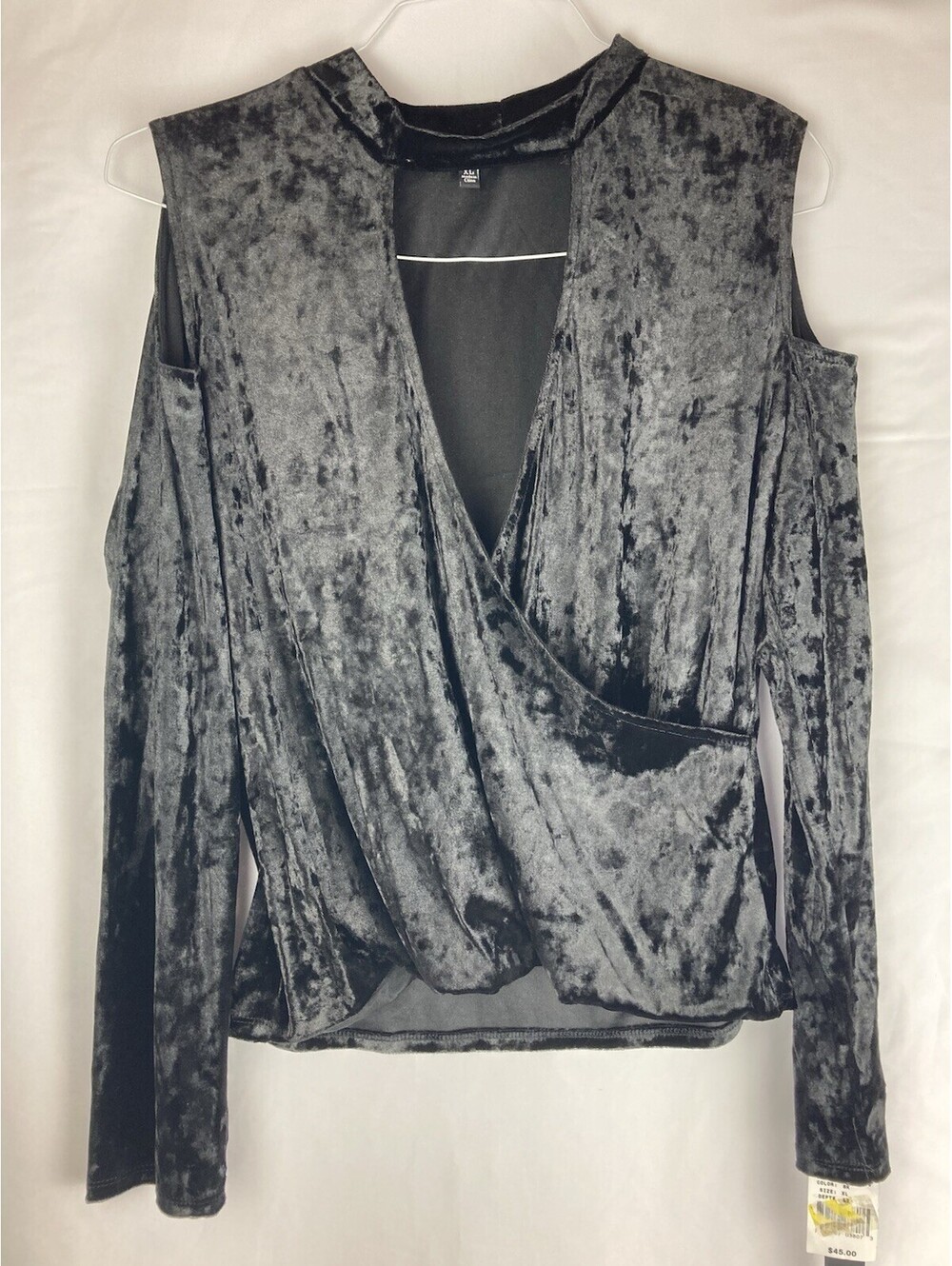 NEW Women’s Size XL My Michelle Black Crushed Velvet Cold Shoulder Wrap Top
